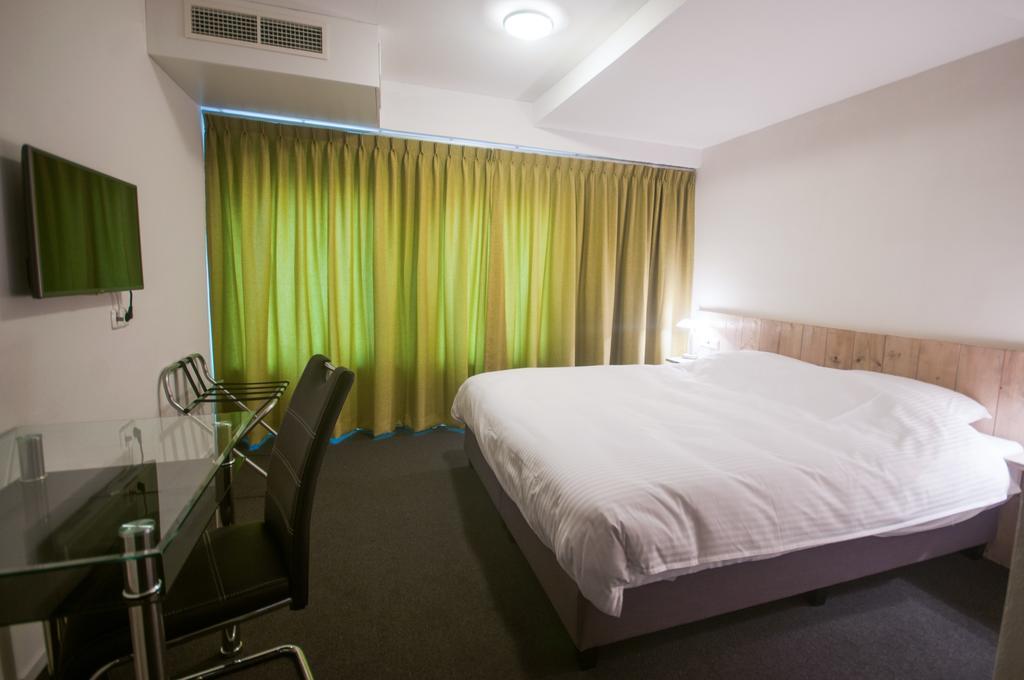 Hotel Taurus Cuijk Zimmer foto